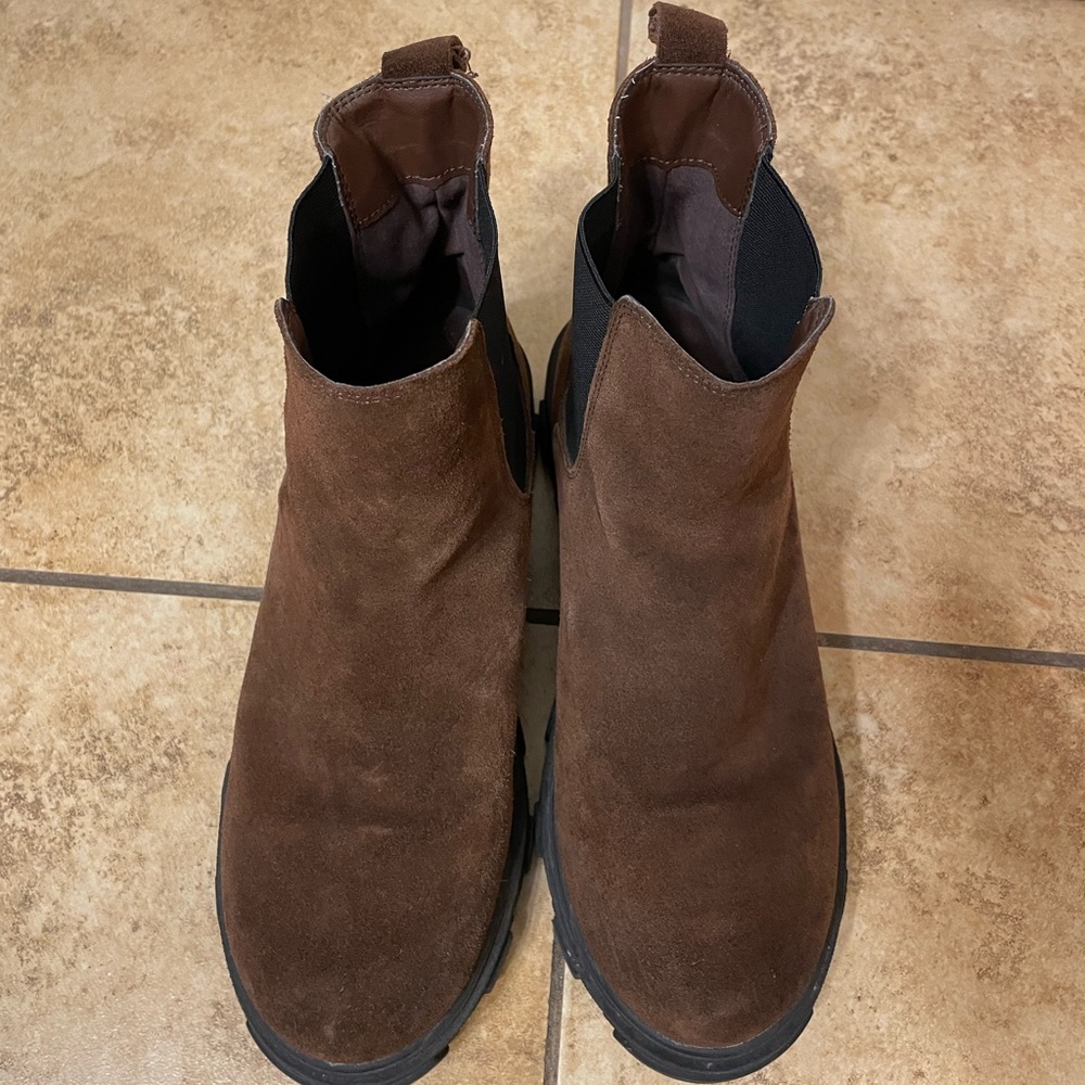 Urban Outfitters Dark Brown Men's Boots - Picture 2 of 4